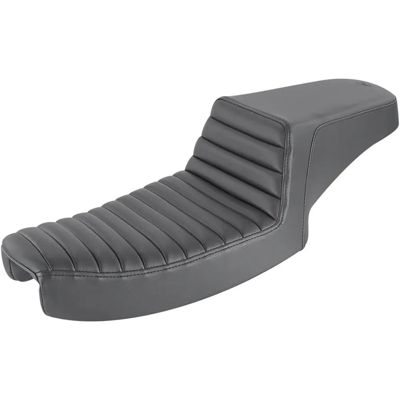 Saddlemen Step-Up Front Tuck-n-Roll do Harleya