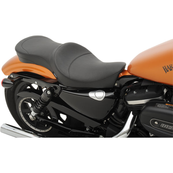 Drag Specialties Podwójne siedzenie Double Bucket 2-Up do motocykli Harley