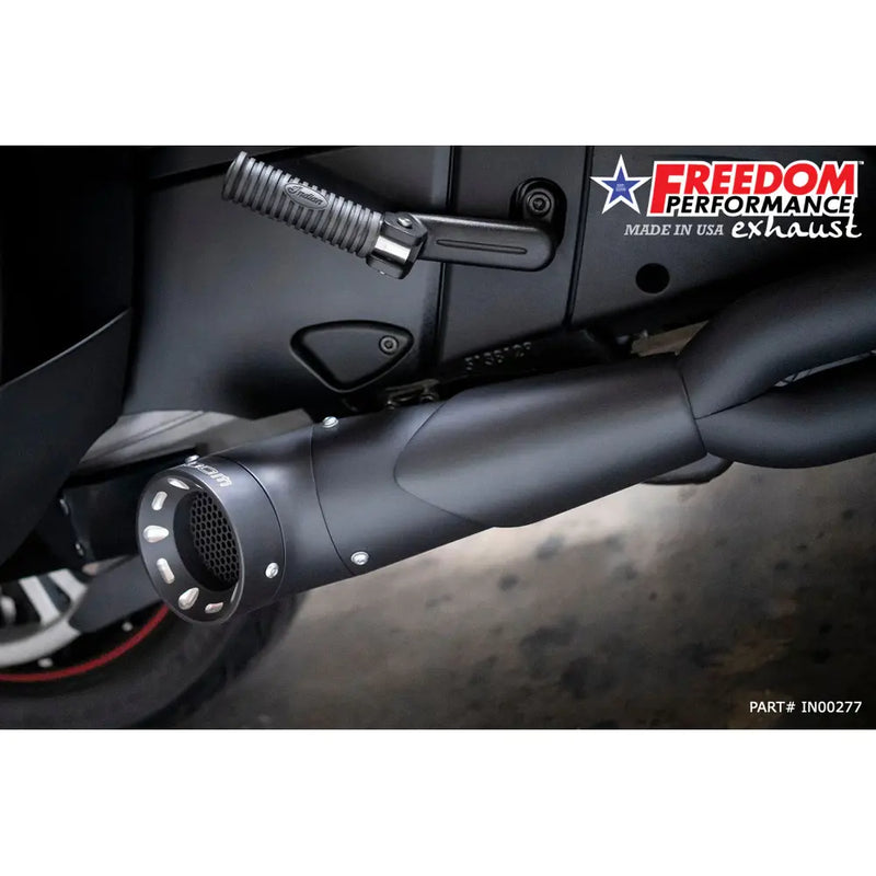 Freedom Performance Wydech Shorty Turn Out Straight Cut 2-into-1 dla motocykli Indian