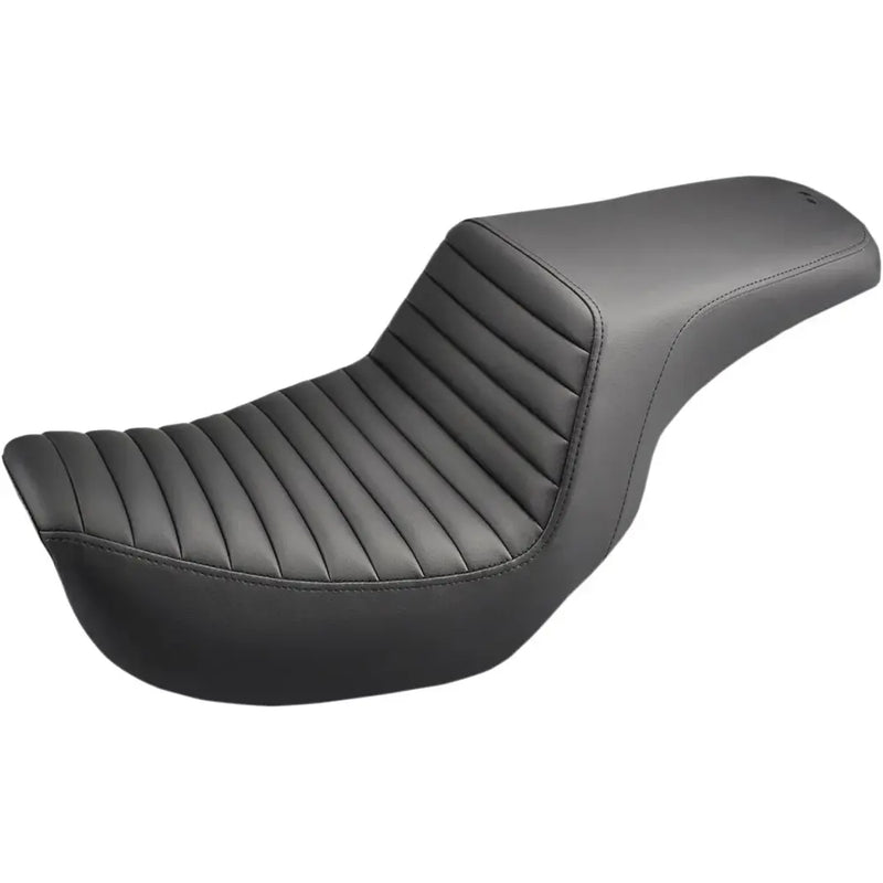Saddlemen Step-Up Front Tuck-n-Roll do Harleya