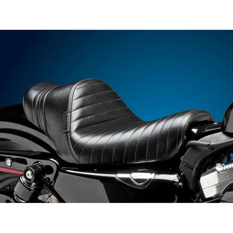 Le Pera Stubs Spoiler Solo Seat for Harley 04-22 XL Sportster (excl. 07-09 XL Sportster) / Pleated Black  - Customhoj