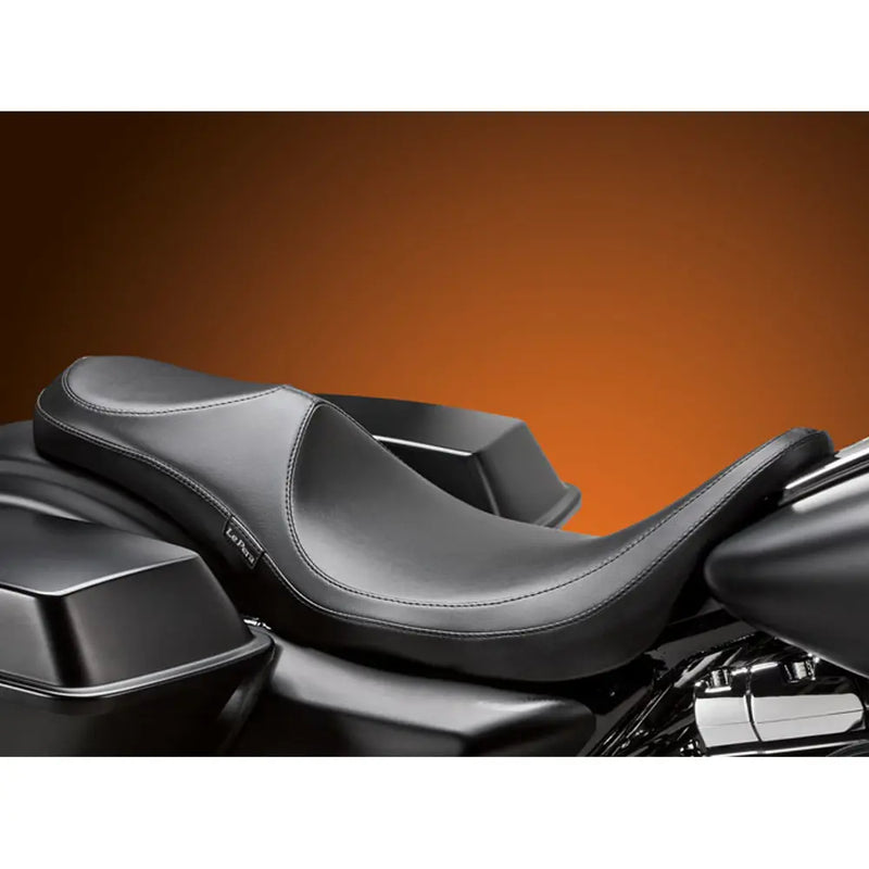 Le Pera Villain Daddy Long Legs Extended Seat for Harley 08-25 Touring (excl. 23-25 CVO; 24-25 Road Glide / Street Glide) / Black  - Customhoj
