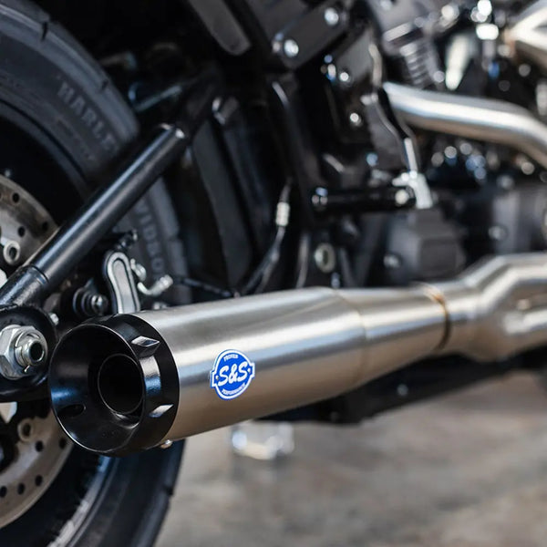 S&S SuperStreet 2-into-1 Exhaust System for Harley 18-24 Softail (excl. FXLRST / FLSB / FXBR / FLFB) / Stainless / Without catalytic converter  - Customhoj