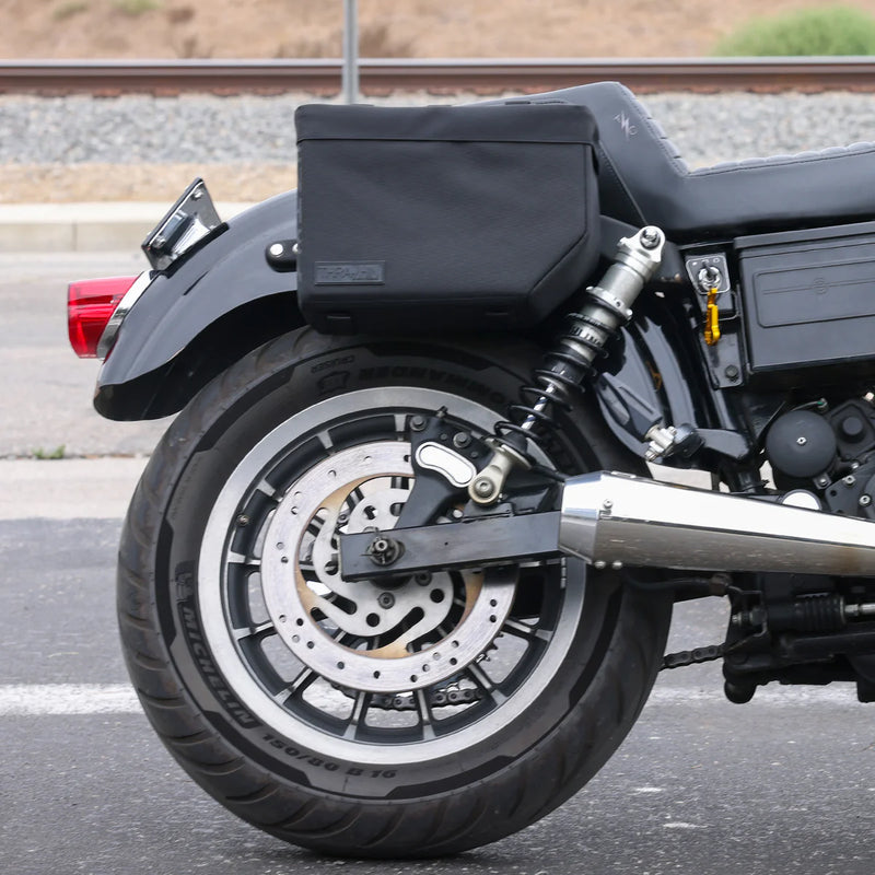Thrashin Supply Escape Base 18L Throw-Over Motorcycle Saddlebag Set  - Customhoj