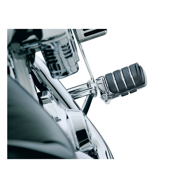 Kuryakyn Footpegs Harley All H-D male mount (excl. rider/passenger on: 18-21 Softails; 20-21 Livewire. excl. rider location on: 15-20 XG; 10-21 XL1200X/XS; 11-20 XL1200C; 12-16 XL1200V) Kuryakyn Switchblade Footpegs for Harley Customhoj